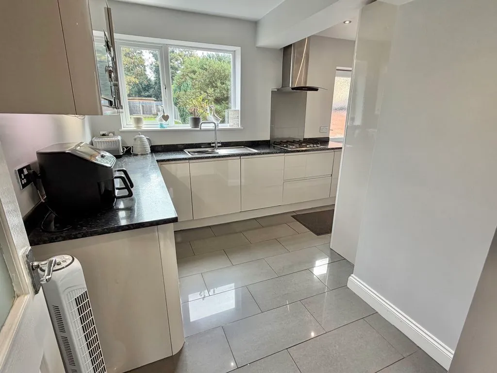 Warren Hill Road, Kingstanding, B44, photo 8
