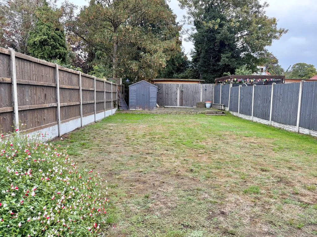 Warren Hill Road, Kingstanding, B44, photo 25