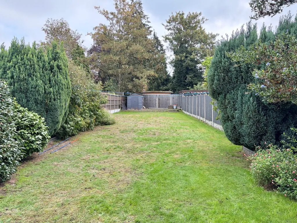 Warren Hill Road, Kingstanding, B44, photo 24