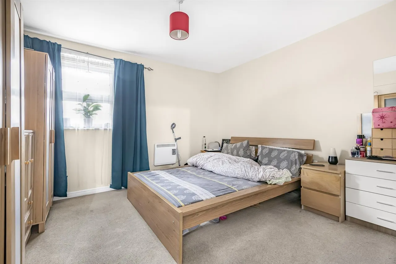 Holyhead Mews, Cippenham, photo 5