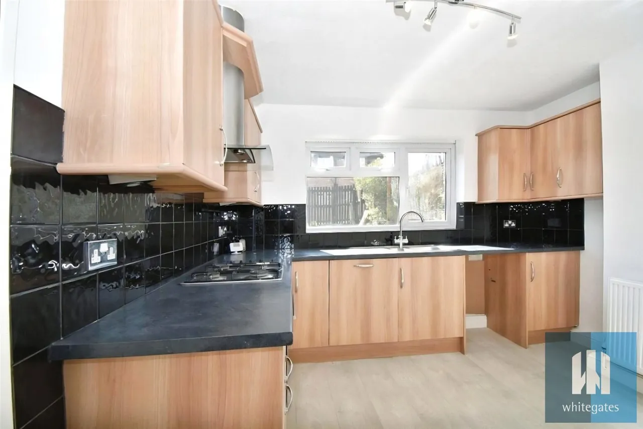 Malham Road, Brighouse, HD6, photo 8