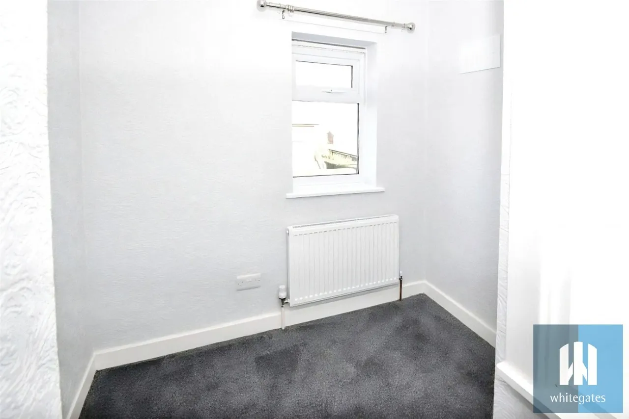 Malham Road, Brighouse, HD6, photo 13