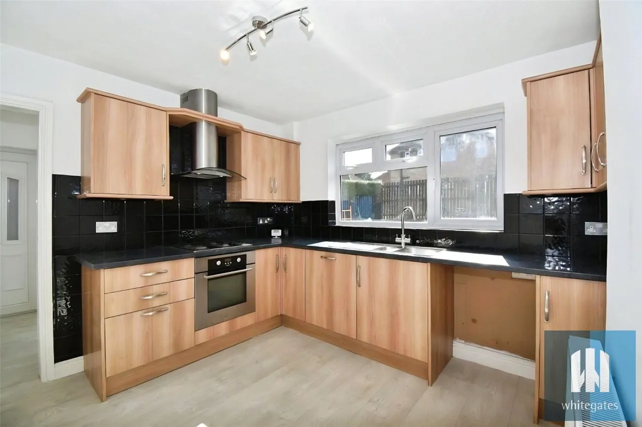 Malham Road, Brighouse, HD6, photo 2