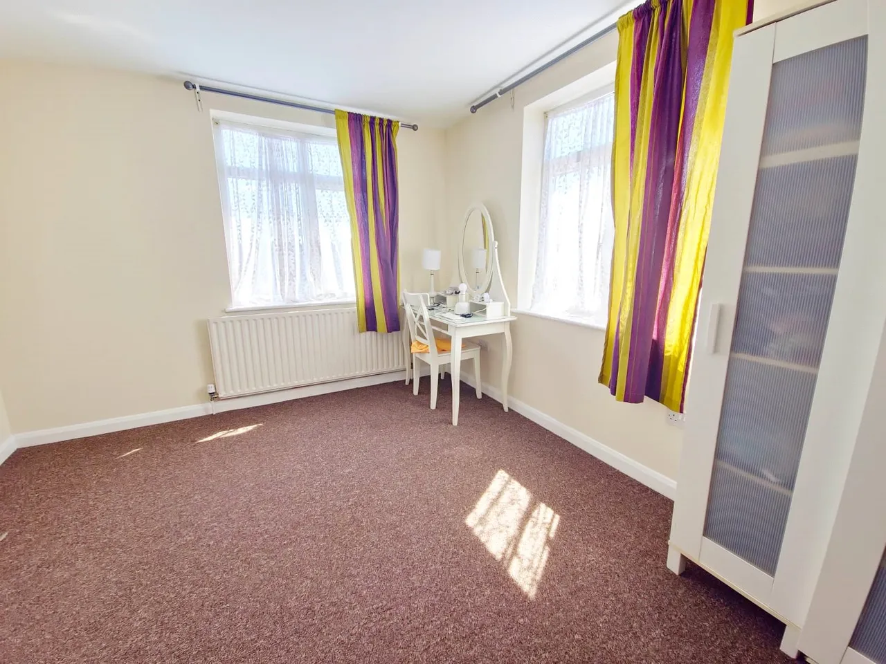 Front Lane, Upminster, RM14, photo 12
