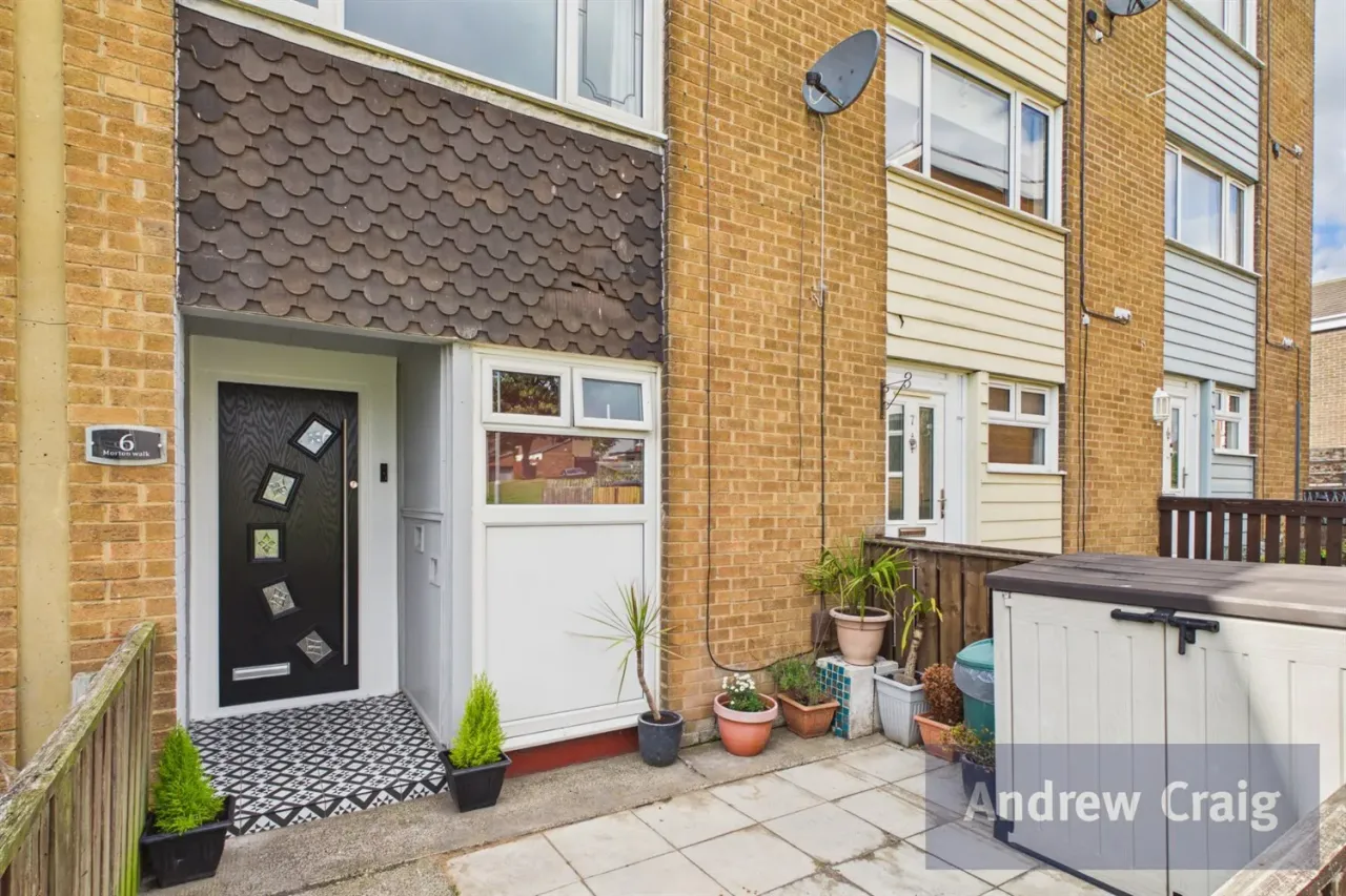 4 bed house for sale, Morton Walk, South Shields, NE33