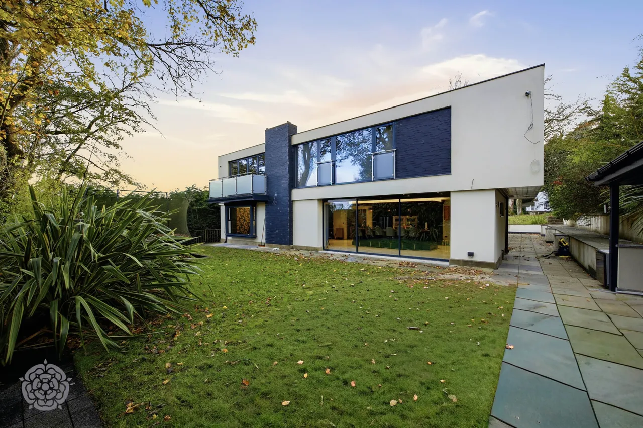 Oakley Park, Bolton, BL1 5XL, photo 6