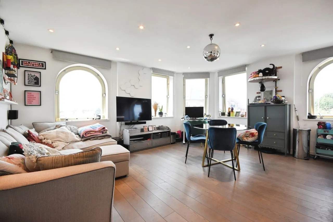 1 bed flat for sale — Rainsford Road, CHELMSFORD, Essex, CM1