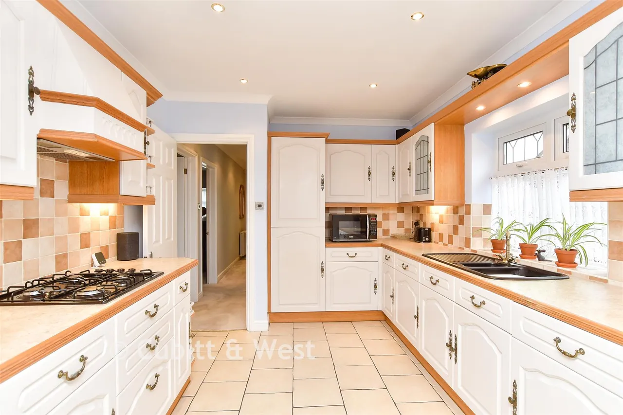 Stoneleigh Avenue, Brighton, BN1, photo 9