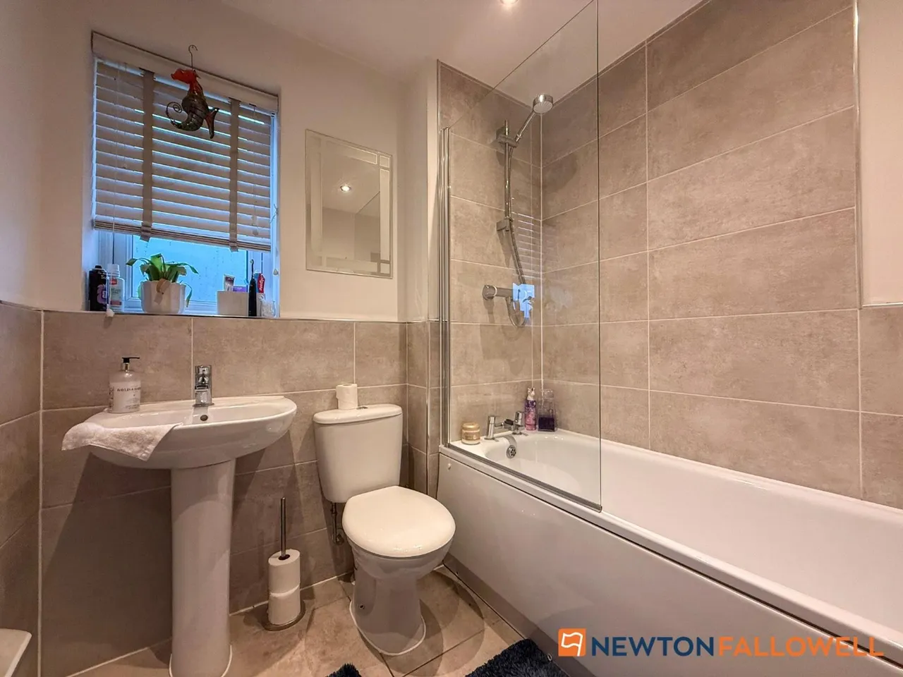 Charters Drive, Middlebeck, NG24, photo 20