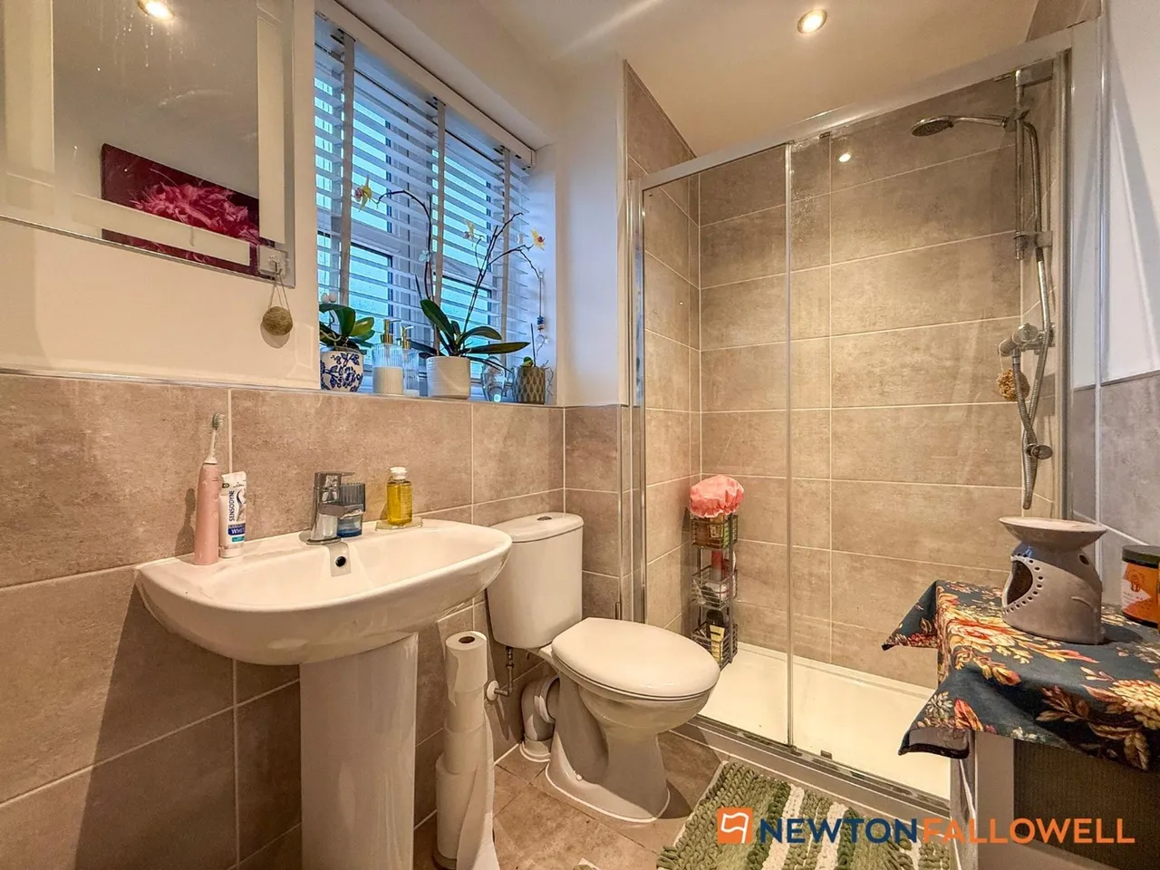 Charters Drive, Middlebeck, NG24, photo 15