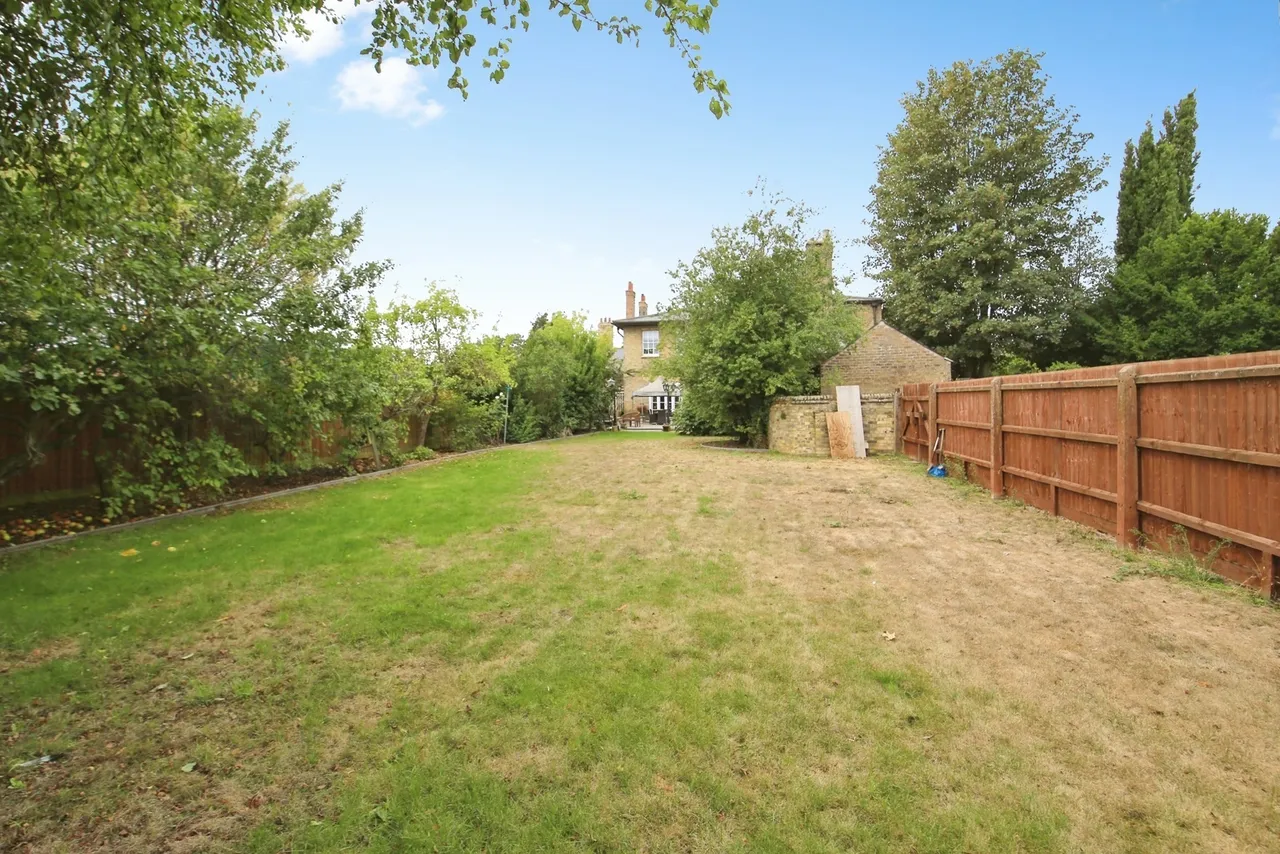 High Causeway, Cambridgeshire, PE7, photo 26