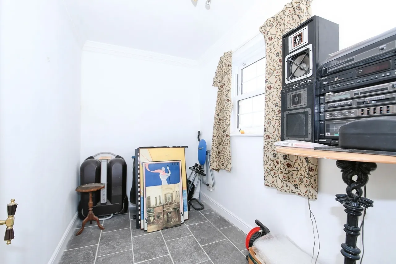 High Causeway, Cambridgeshire, PE7, photo 23