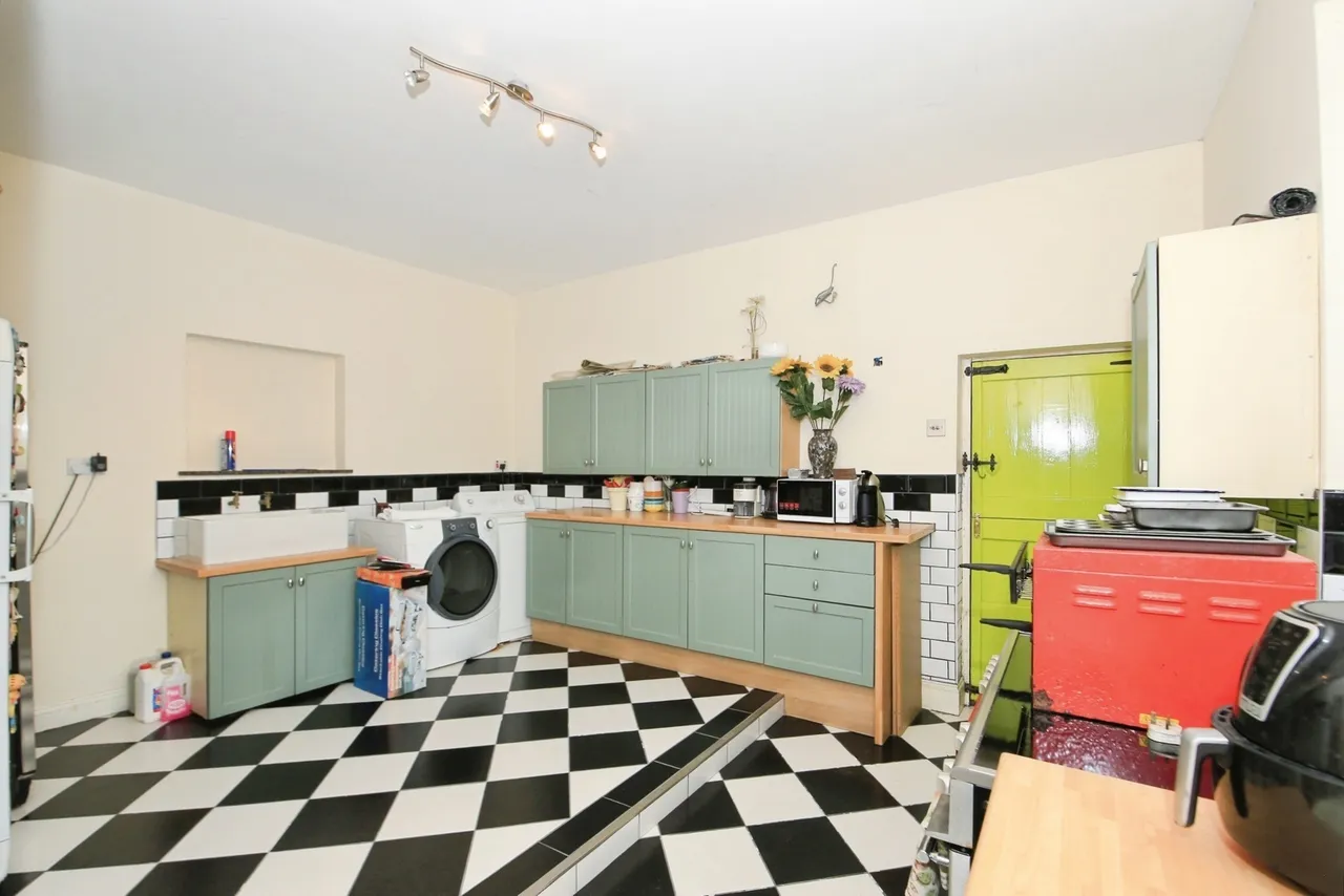 High Causeway, Cambridgeshire, PE7, photo 5