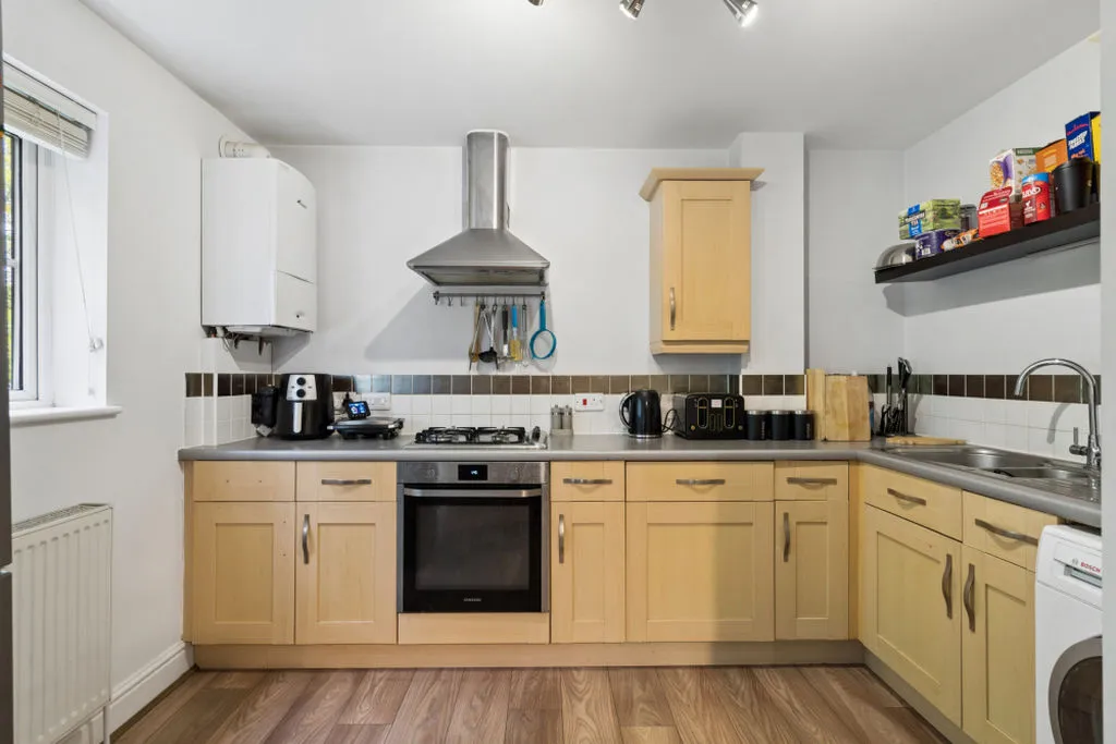 Wye Gardens, High Wycombe, HP12, photo 9