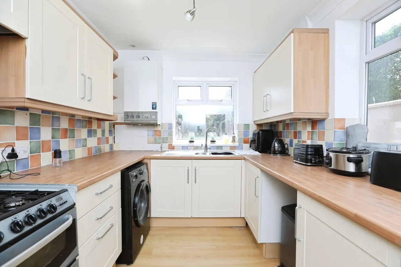 Queenborough Road, Minster on Sea, ME12, photo 4
