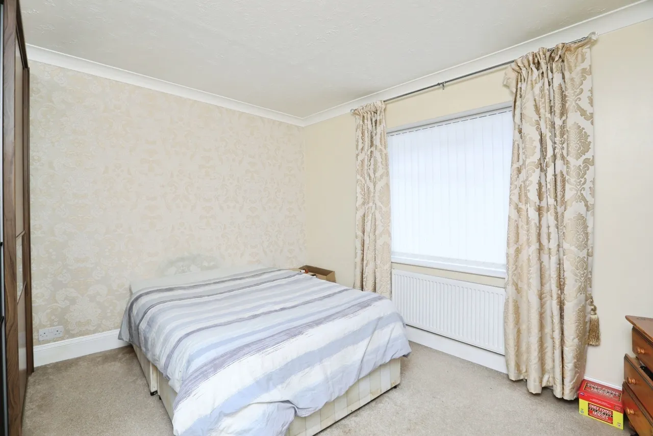 Queenborough Road, Minster on Sea, ME12, photo 9