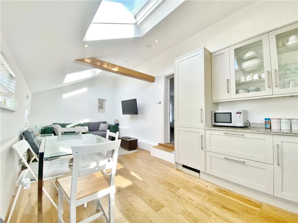 Nelson Road, Twickenham, TW2, photo 9