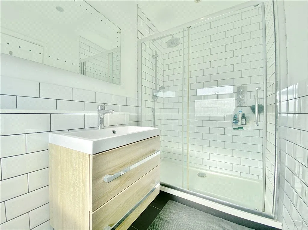 Nelson Road, Twickenham, TW2, photo 6