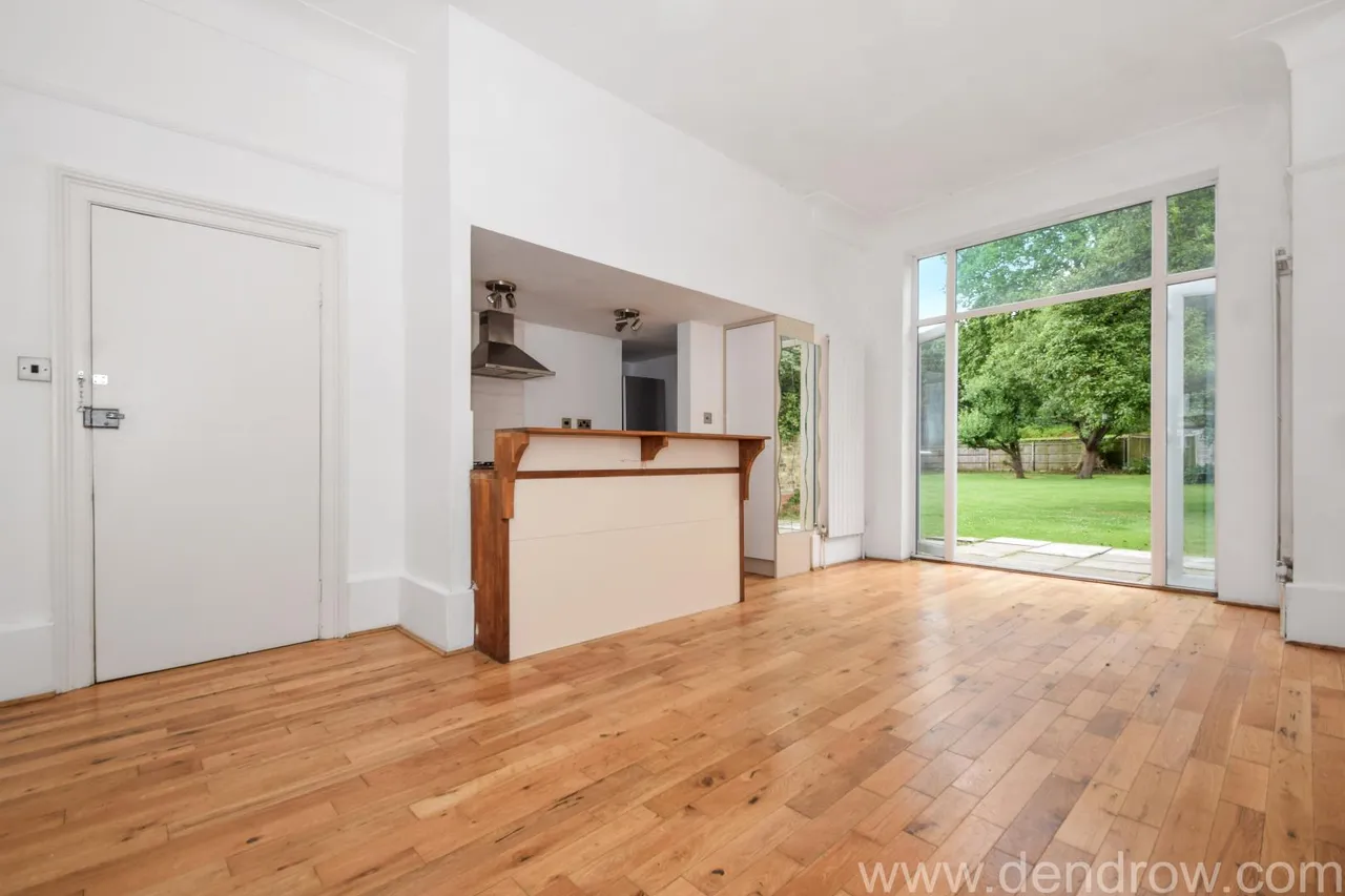 Mount Park Crescent, London, W5 2RN, photo 7