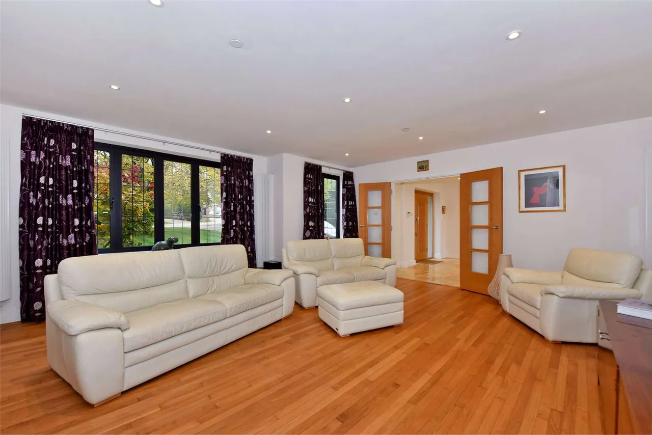 Burnham Avenue, Beaconsfield, HP9, photo 6