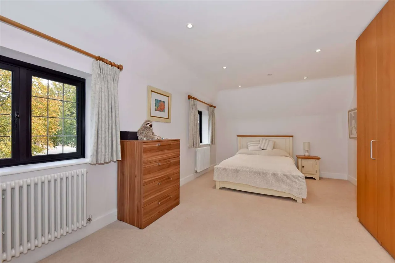 Burnham Avenue, Beaconsfield, HP9, photo 15