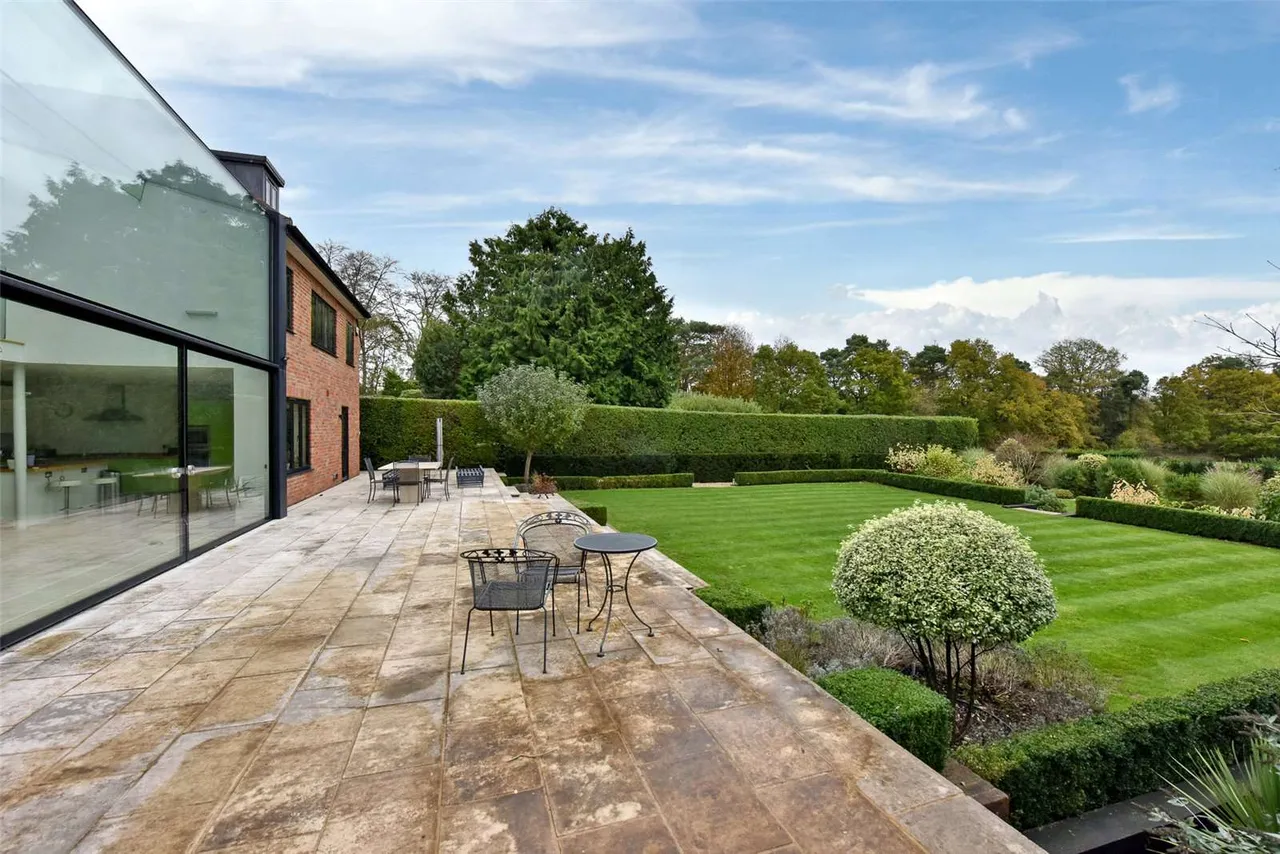 Burnham Avenue, Beaconsfield, HP9, photo 18