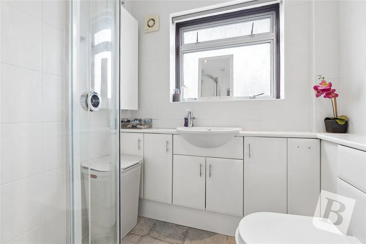 Edison Avenue, Hornchurch, RM12, photo 11