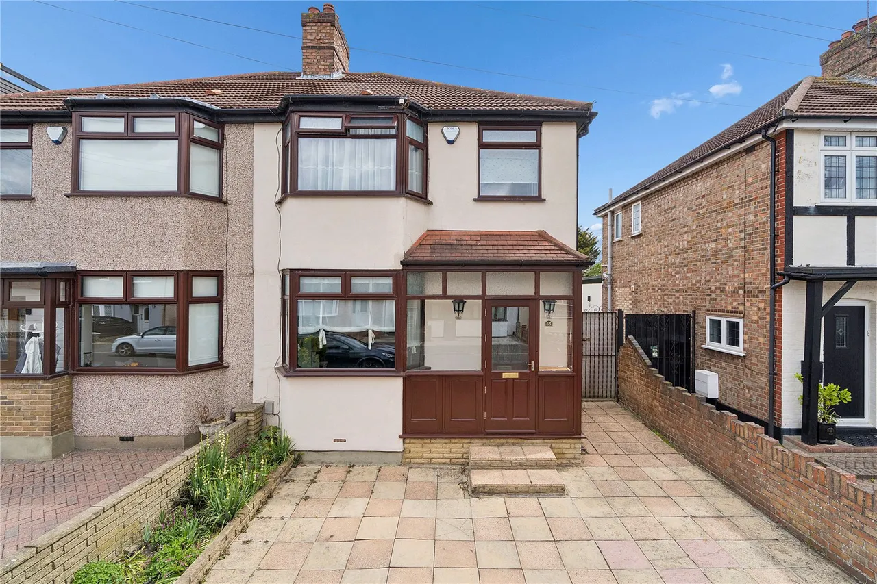 Edison Avenue, Hornchurch, RM12, photo 12