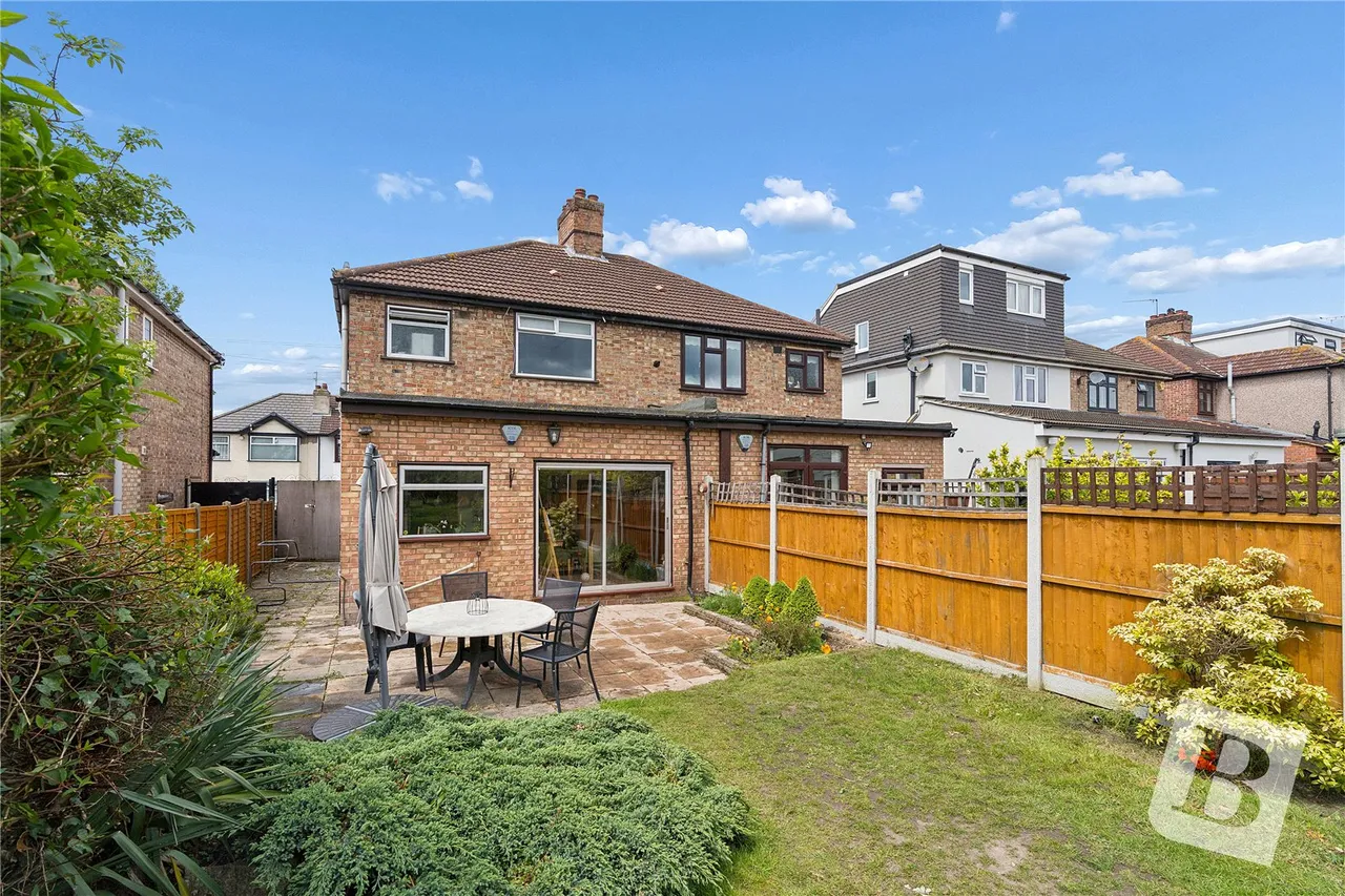 Edison Avenue, Hornchurch, RM12, photo 6