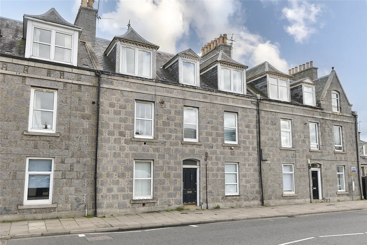 Holburn Street, Aberdeen, AB10, photo 16
