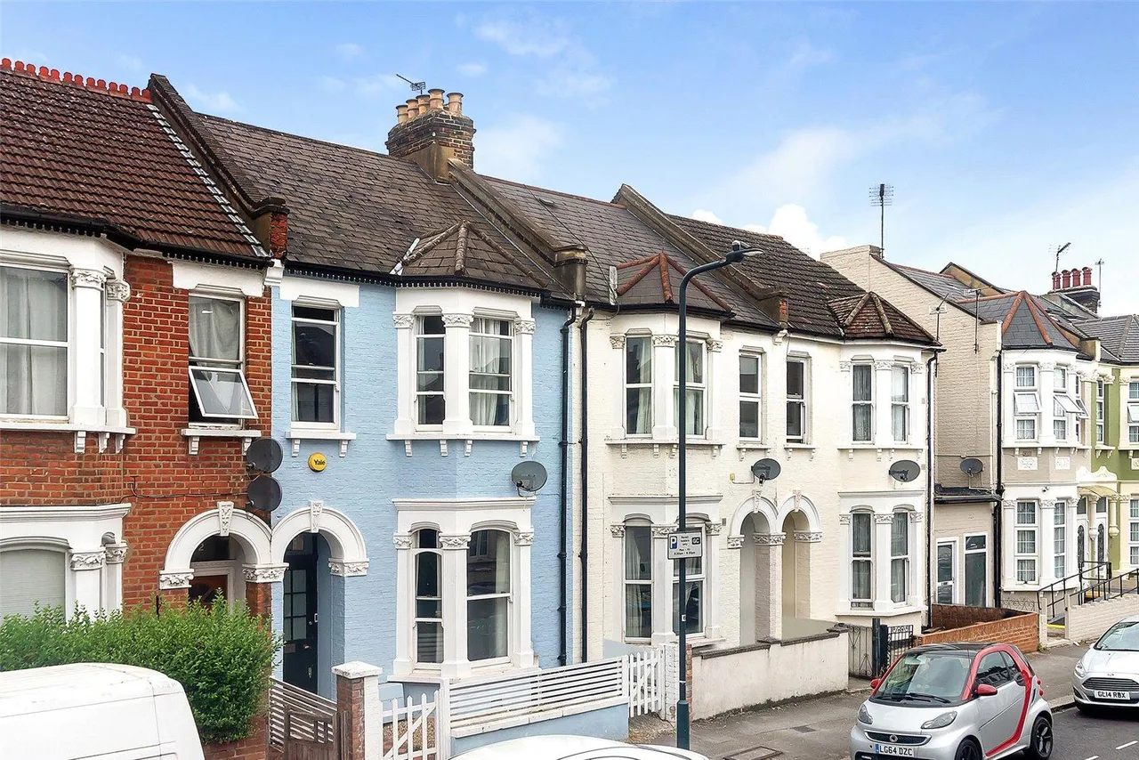 Lechmere Road, London, photo 26