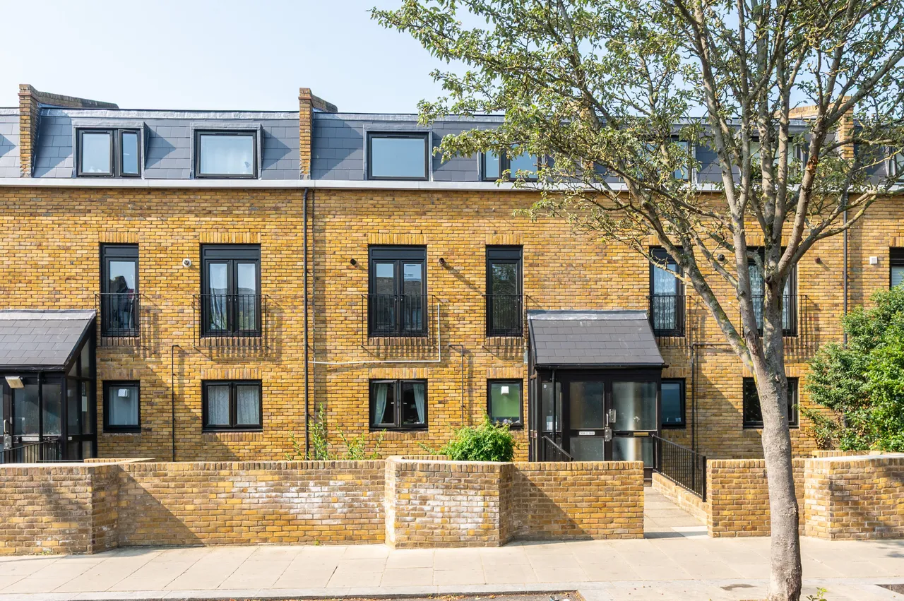 16a St Ervans Road, London, photo 12