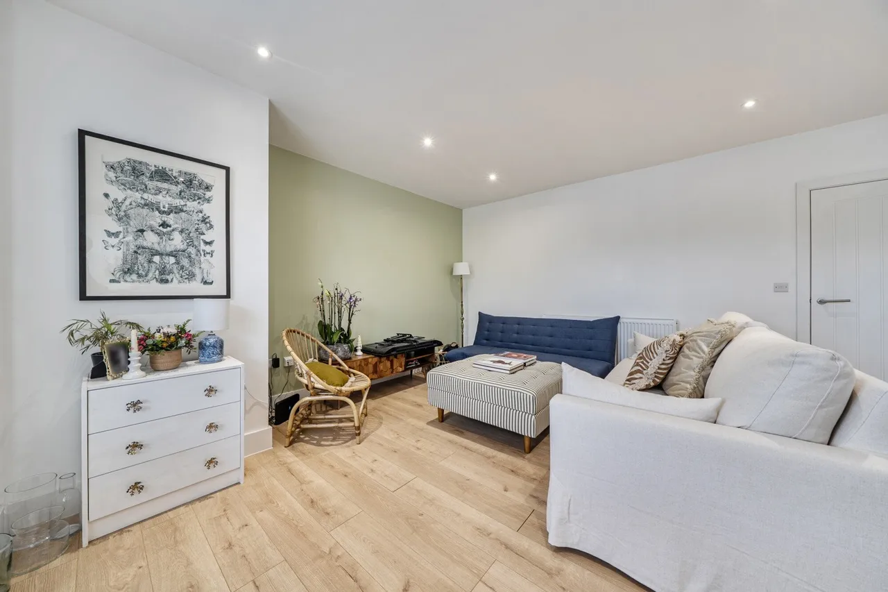 Brandram Road, SE13, photo 11