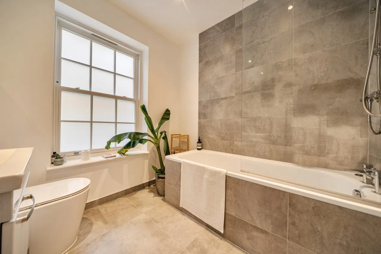 Brandram Road, SE13, photo 8