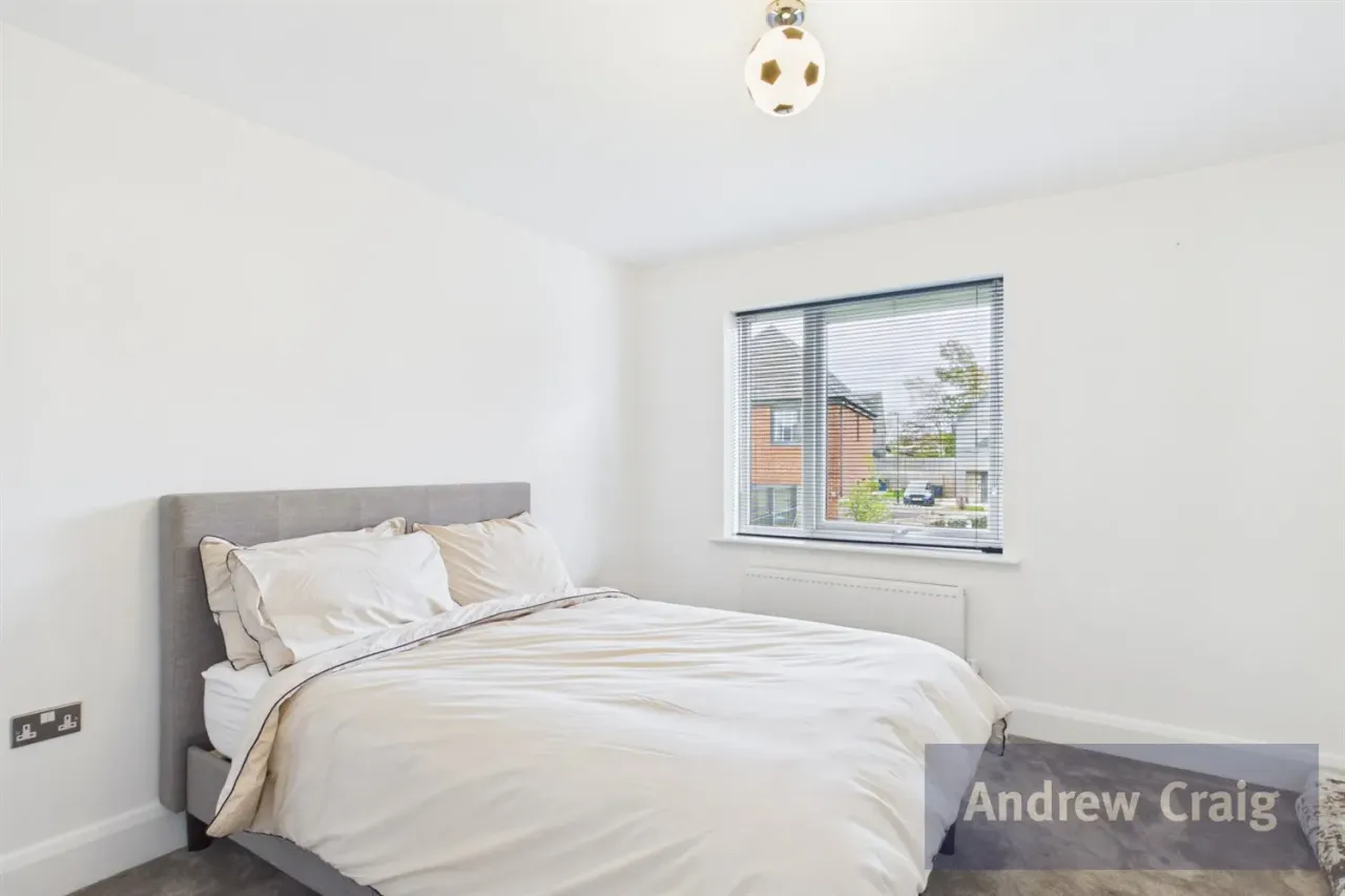 Robin Close, Hebburn, NE31, photo 12