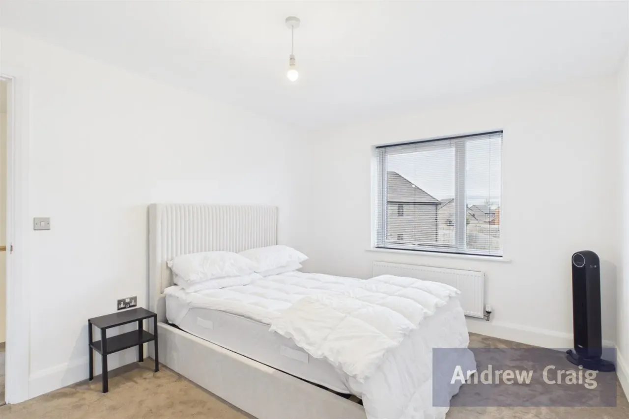 Robin Close, Hebburn, NE31, photo 10