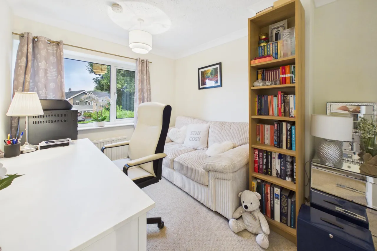 Branksome Close, Hemel Hempstead, HP2, photo 18