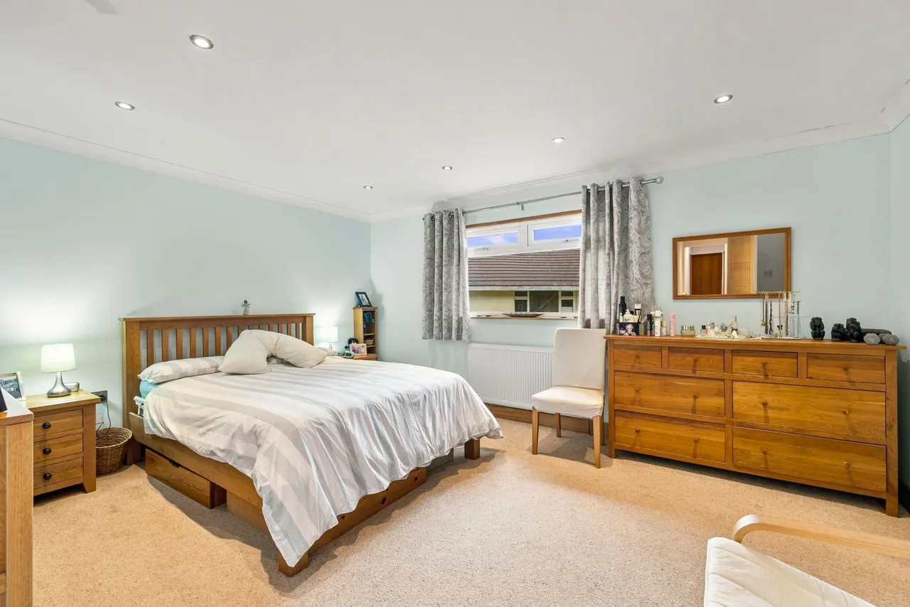Fairwood Road, West Cross, SA3, photo 19