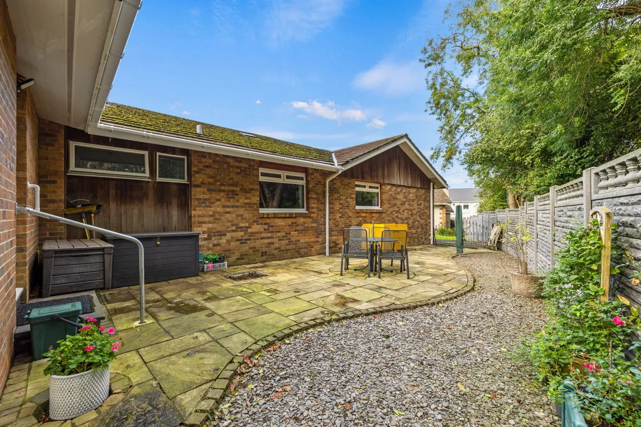 Fairwood Road, West Cross, SA3, photo 33