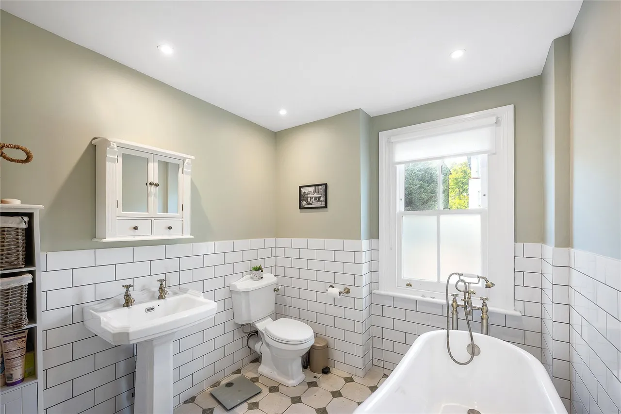Shakespeare Road, London, SE24, photo 14