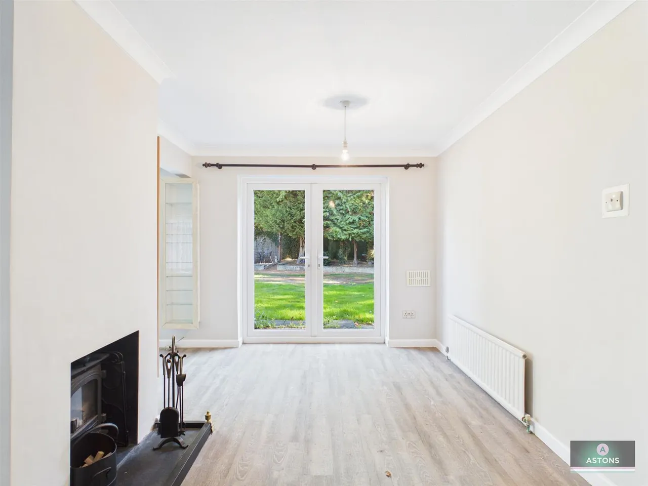 Harewood Close, Three Bridges, photo 9