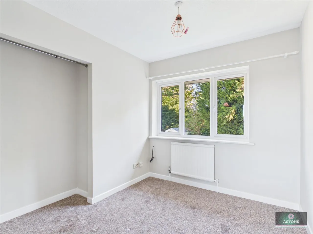 Harewood Close, Three Bridges, photo 14