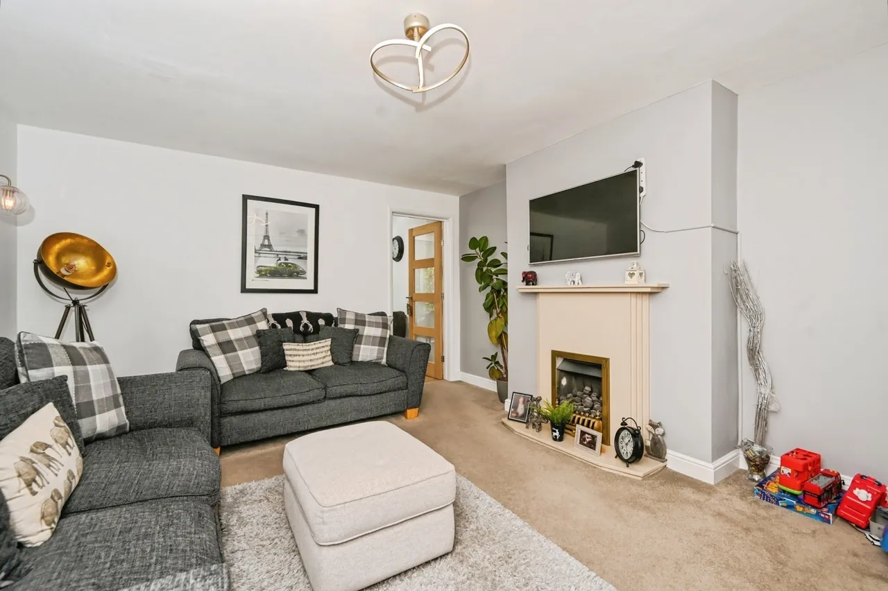 Hillside Grove, Penketh, Warrington, Cheshire, WA5, photo 4