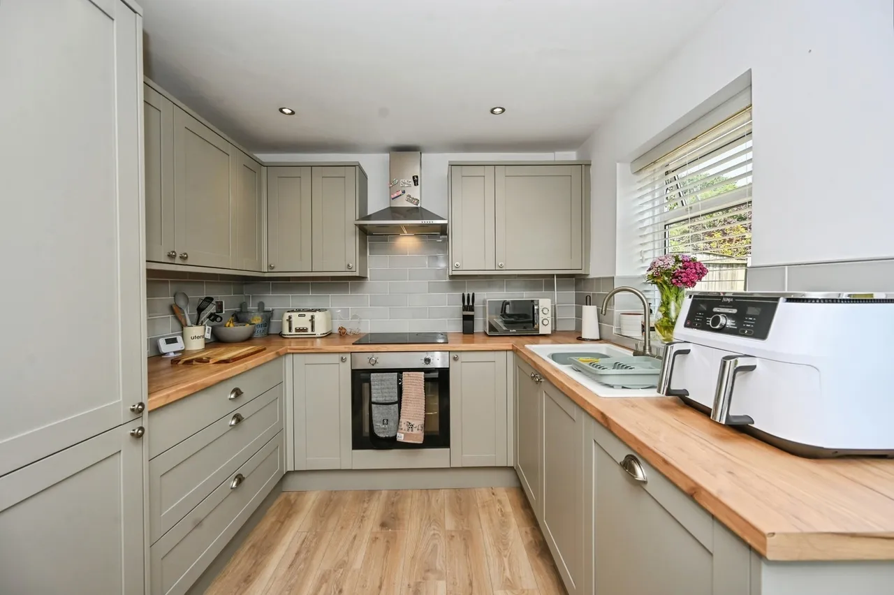 Hillside Grove, Penketh, Warrington, Cheshire, WA5, photo 6