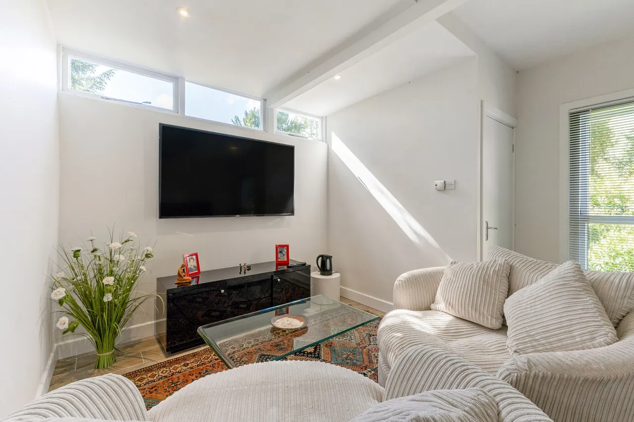 Yeomans Drive, Aston, SG2, photo 7