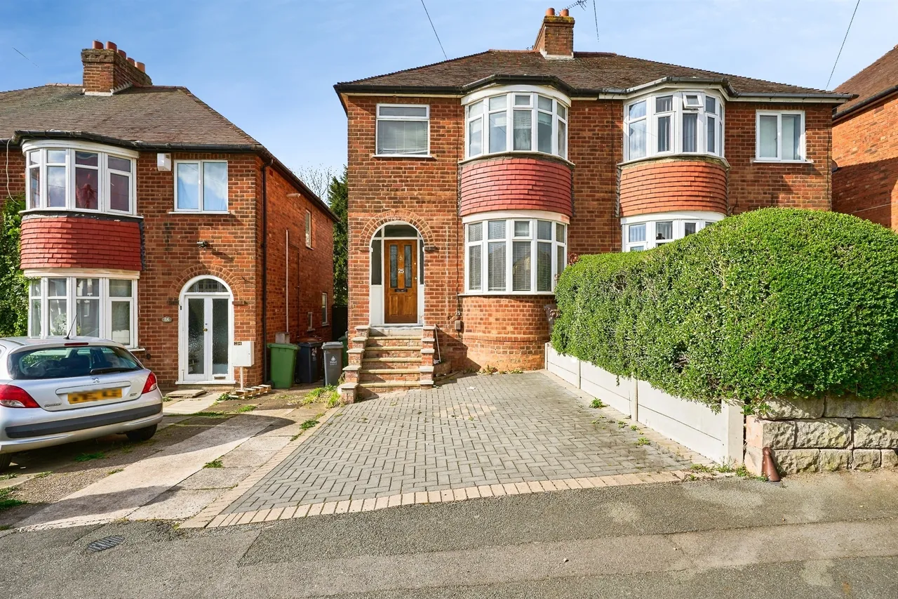 3 bed house for sale, Worcester Road, Willenhall, WV13