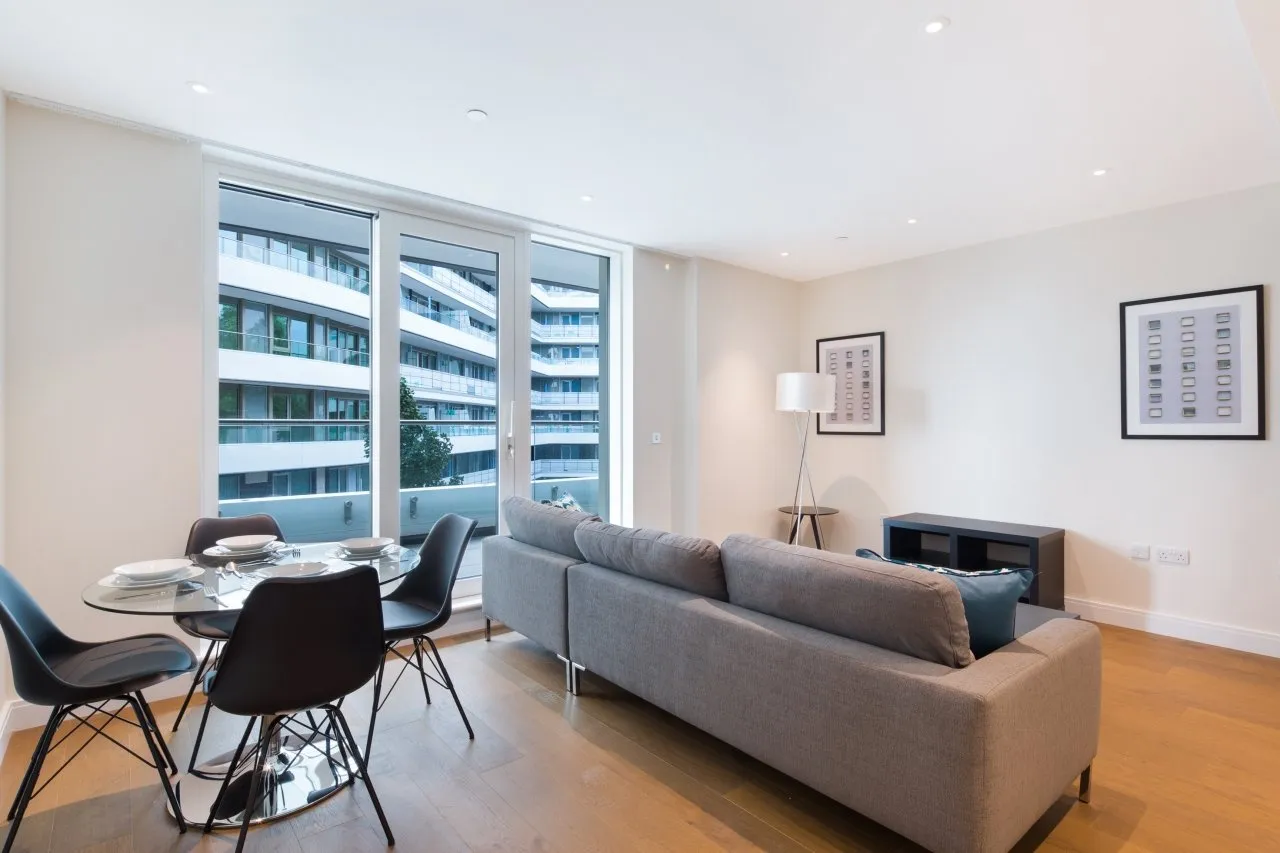 1 bed flat for sale — Queenstown Road, Battersea, London, SW11