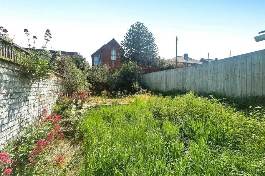 Clarence Road, East Cowes, PO32, photo 14