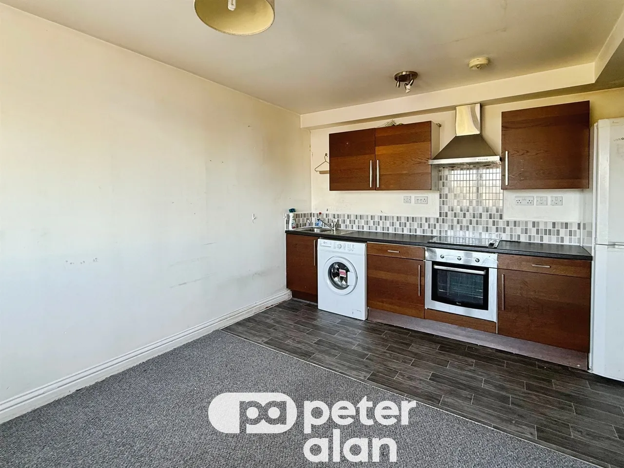 Commercial Road, Newport, NP20, photo 4