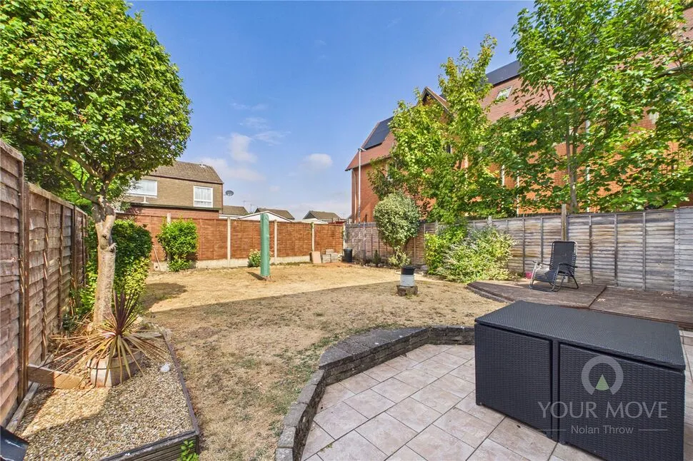 Hopping Hill Gardens, Duston, NN5, photo 15